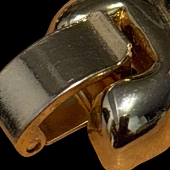 Vintage 1980s Costume Jewelry Gold Tone Link Snake Bracelet - Picture 3 of 13